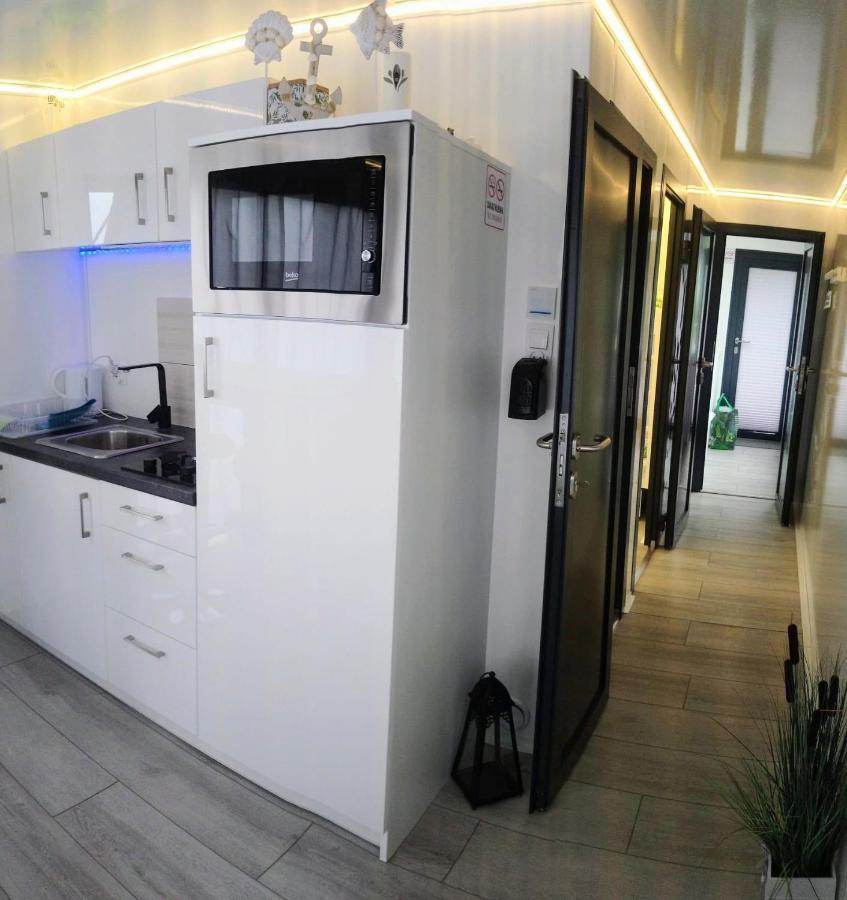 Houseboat Arka 1 - Domki Na Wodzie, Rower Wodny, Wifi, Parking Mielno  Extérieur photo