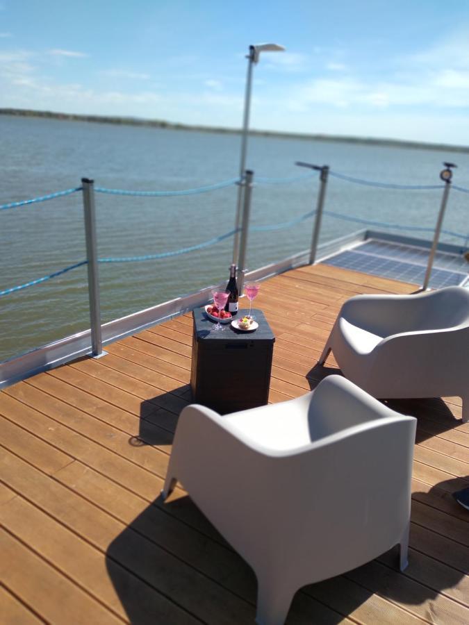 Houseboat Arka 1 - Domki Na Wodzie, Rower Wodny, Wifi, Parking Mielno  Extérieur photo