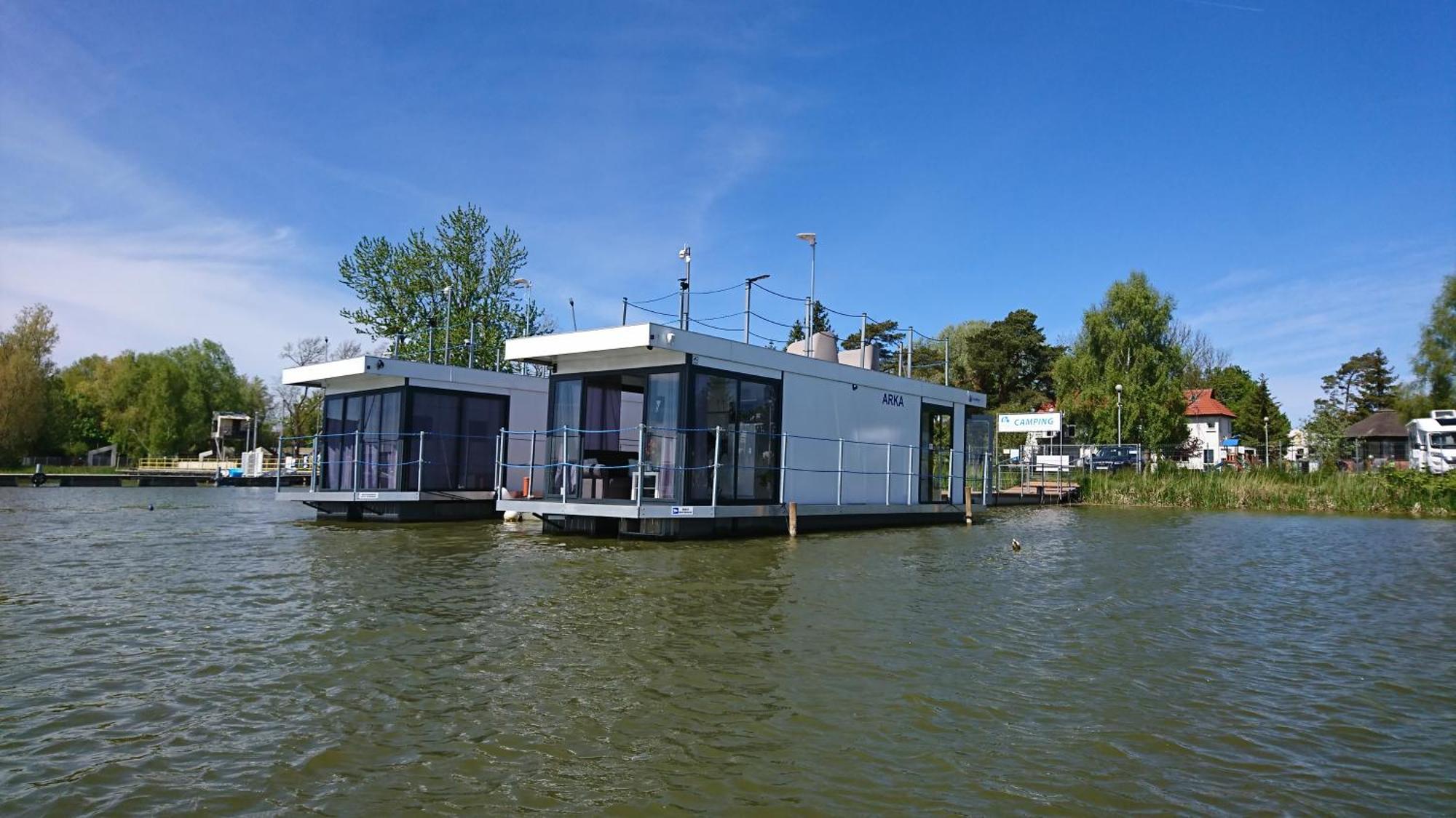 Houseboat Arka 1 - Domki Na Wodzie, Rower Wodny, Wifi, Parking Mielno  Extérieur photo